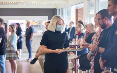 caves beach connect: back to business.